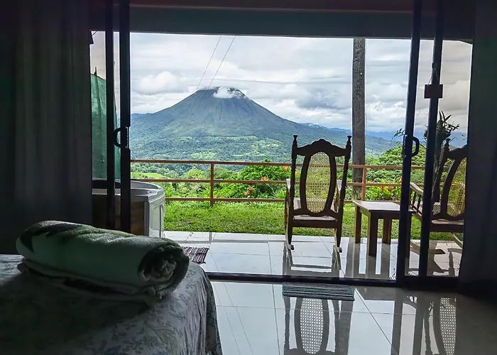 Encanto Arenal Lodge